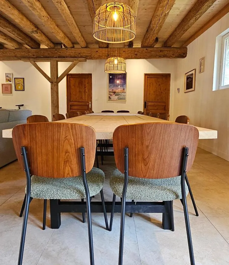 Gites Eth Refugi 4 Etoiles Les Echappees Belles Antignac Apartamento