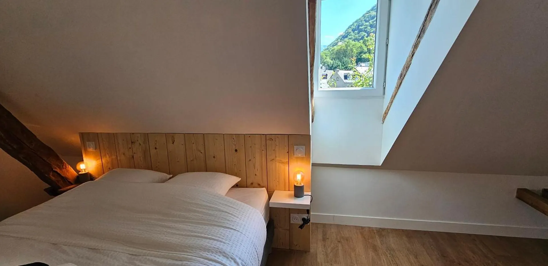 Gites Eth Refugi 4 Etoiles Les Echappees Belles Antignac Apartment